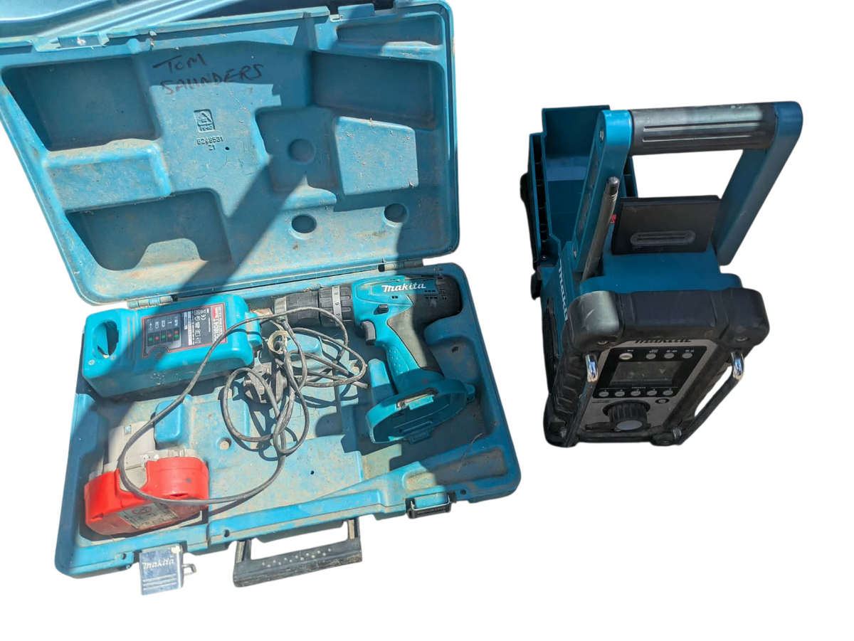 Makita Cordless Drill Driver Kit with Jobsite Radio, Battery, Charger & Carry Case